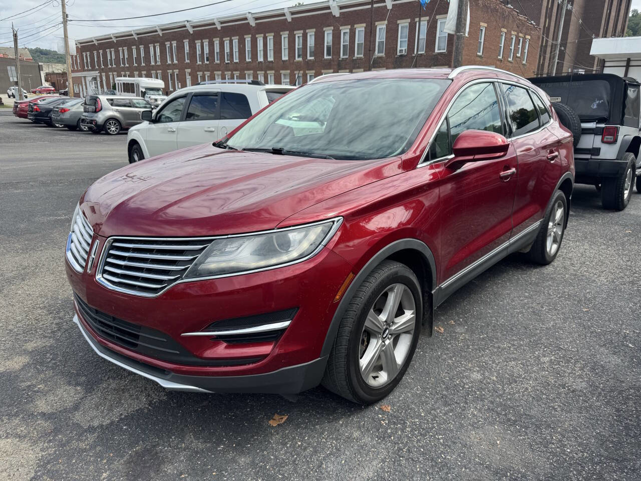 Used 2017 Lincoln MKC Premiere AWD/4WD image 1