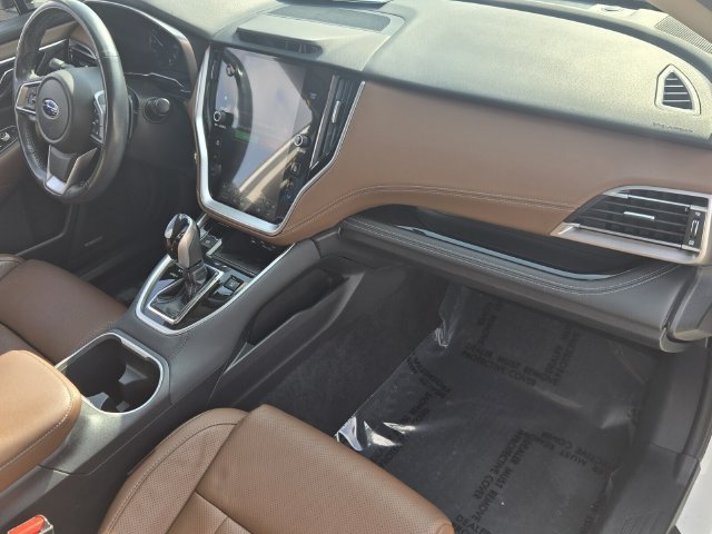 Used 2020 Subaru Outback Touring XT AWD/4WD image 18