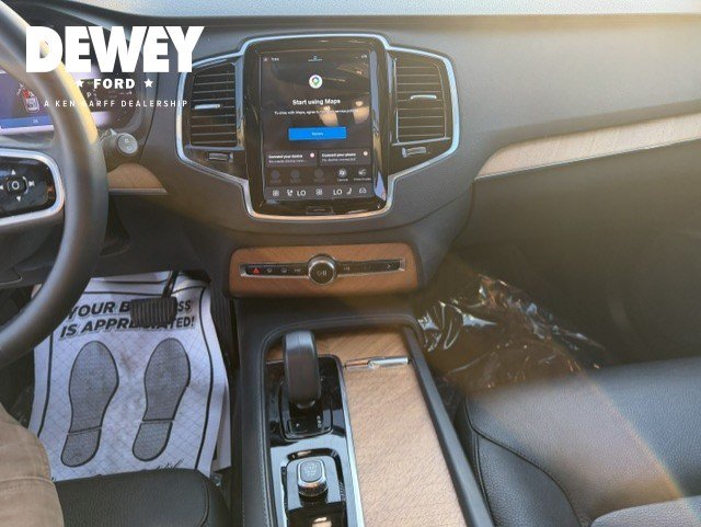 Used 2023 Volvo XC90 T8 Plus w/ Protection Package Premier AWD/4WD image 17