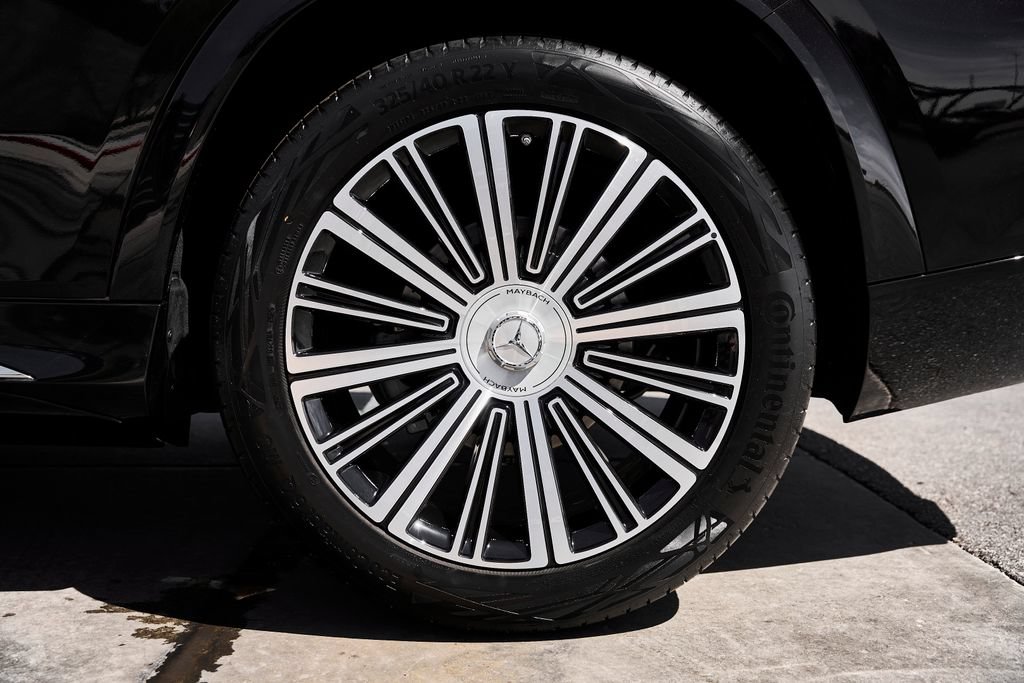 Used 2026 Mercedes-Benz Maybach GLS 600 4MATIC image 20