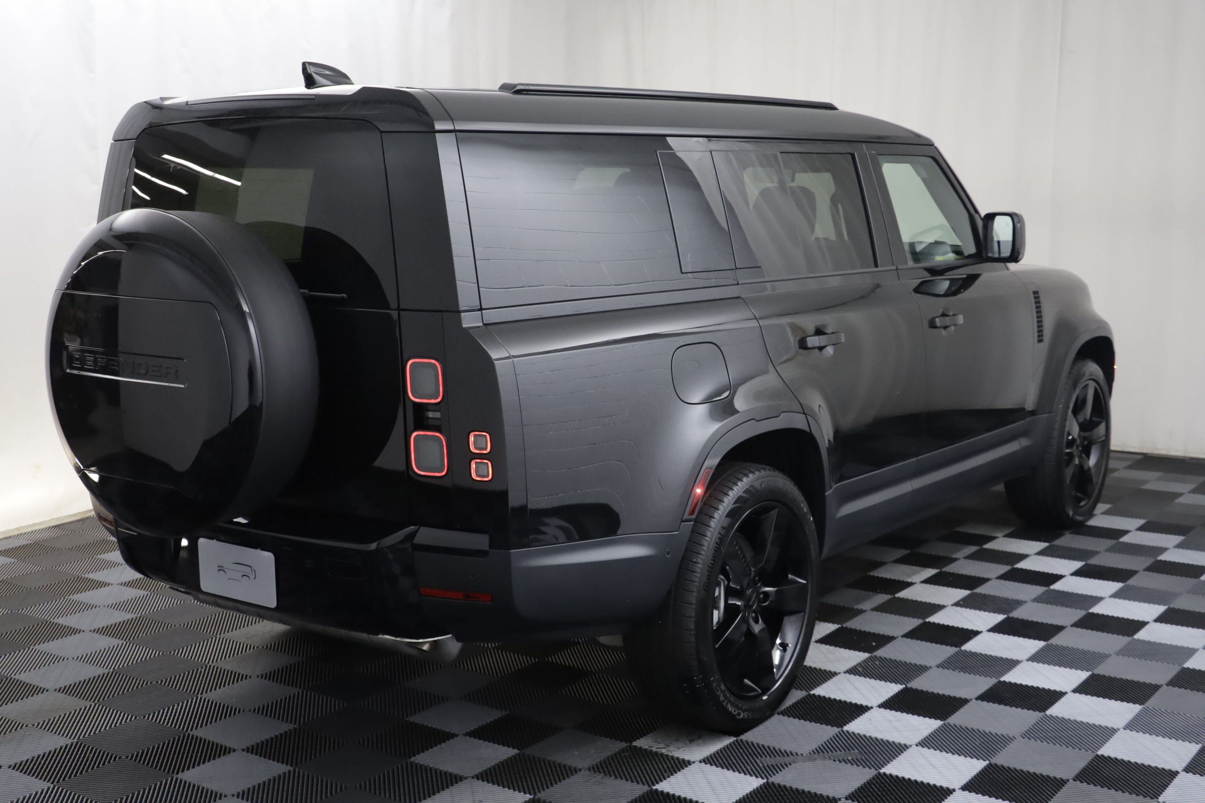 New 2026 Land Rover Defender 130 S AWD/4WD image 24