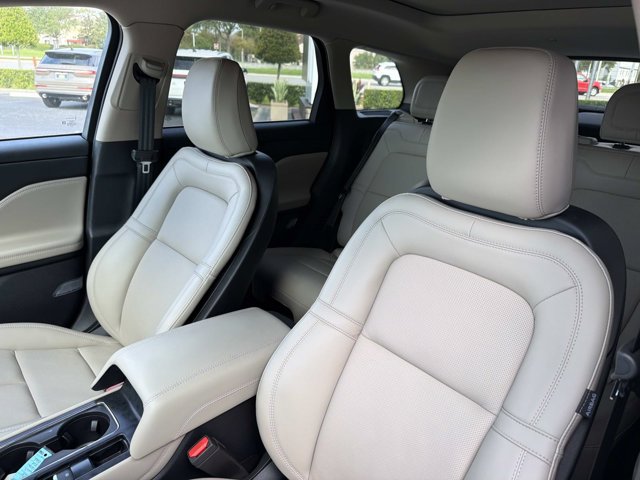 New 2025 Lincoln Corsair Grand Touring w/ Equipment Group 301A AWD/4WD image 13