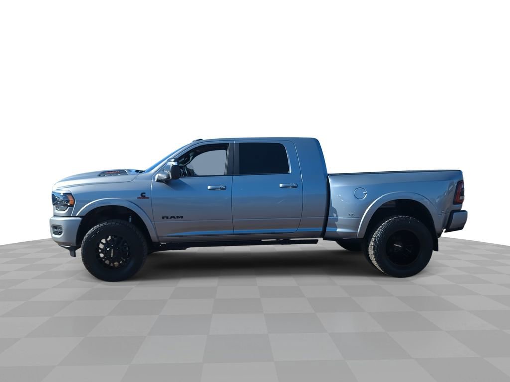 Used 2024 RAM 3500 Limited image 5