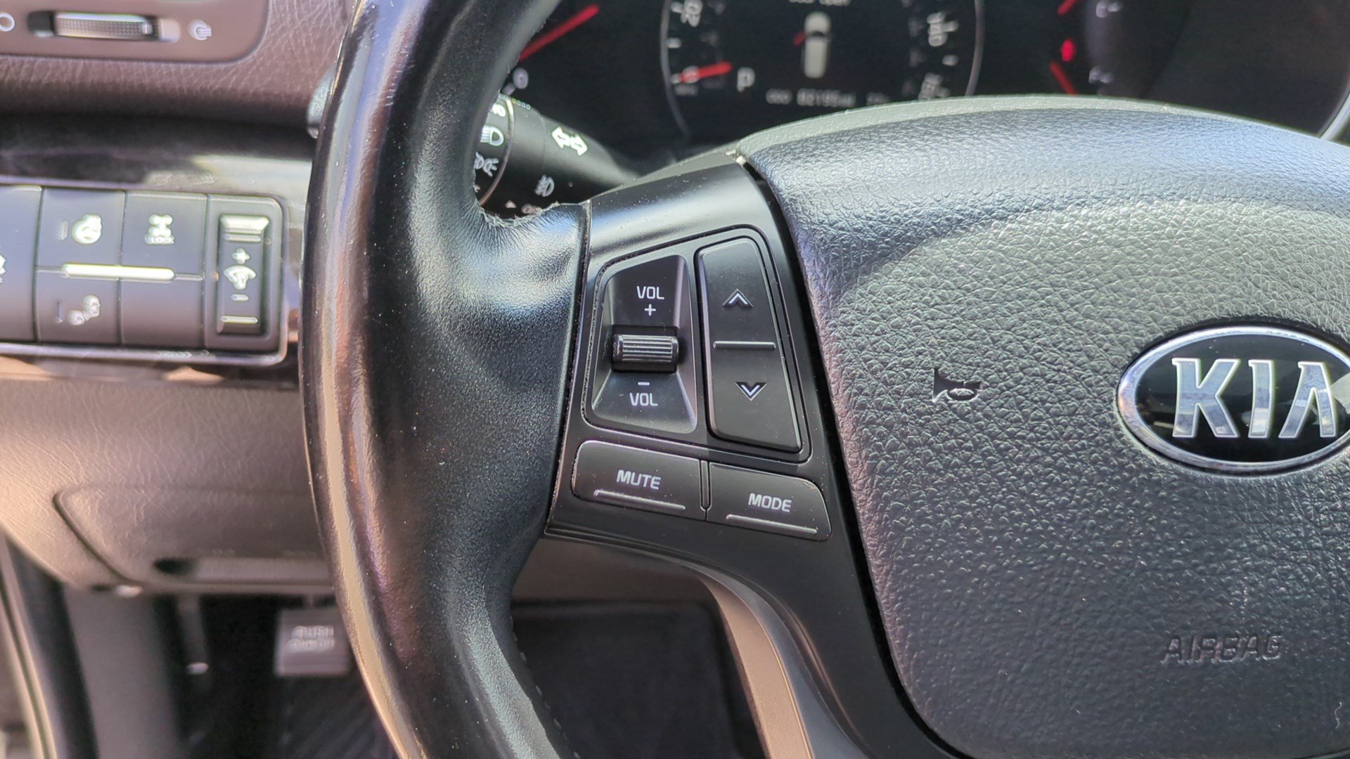 Used 2015 Kia Sorento SX AWD/4WD image 16