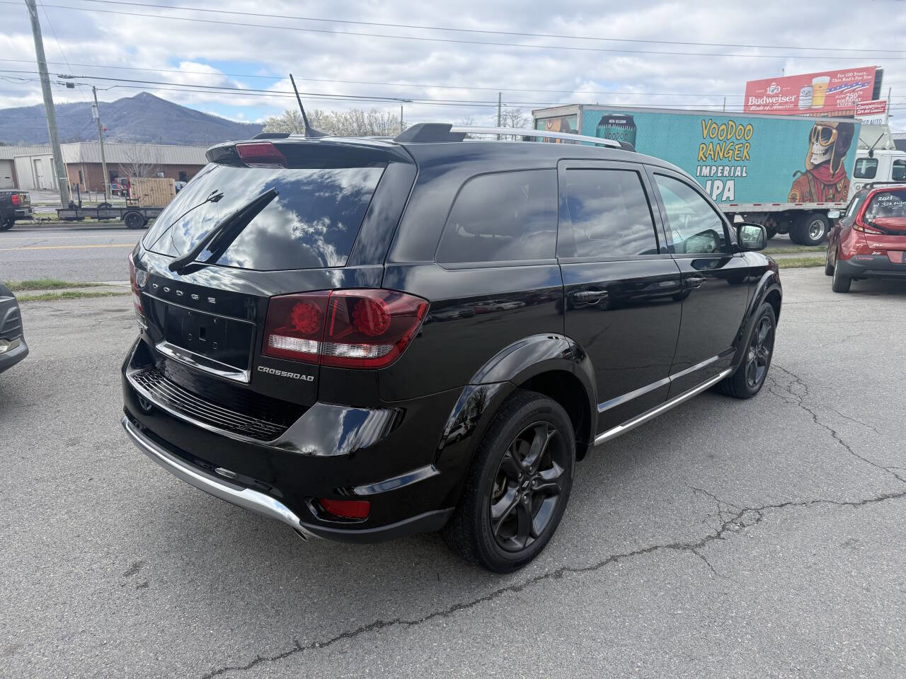 Used 2019 Dodge Journey Crossroad image 6