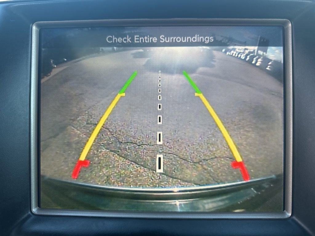 Used 2017 Jeep Grand Cherokee Limited image 24