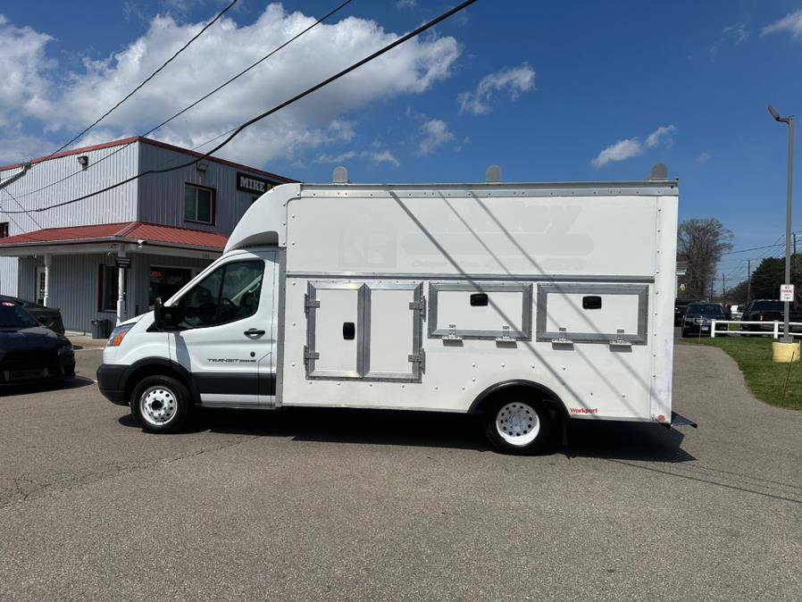 Used 2018 Ford Transit 350 156 DRW w/ Exterior Upgrade Package image 4