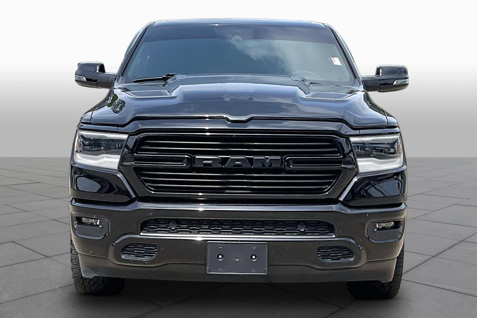 Used 2024 RAM 1500 Laramie AWD/4WD image 4
