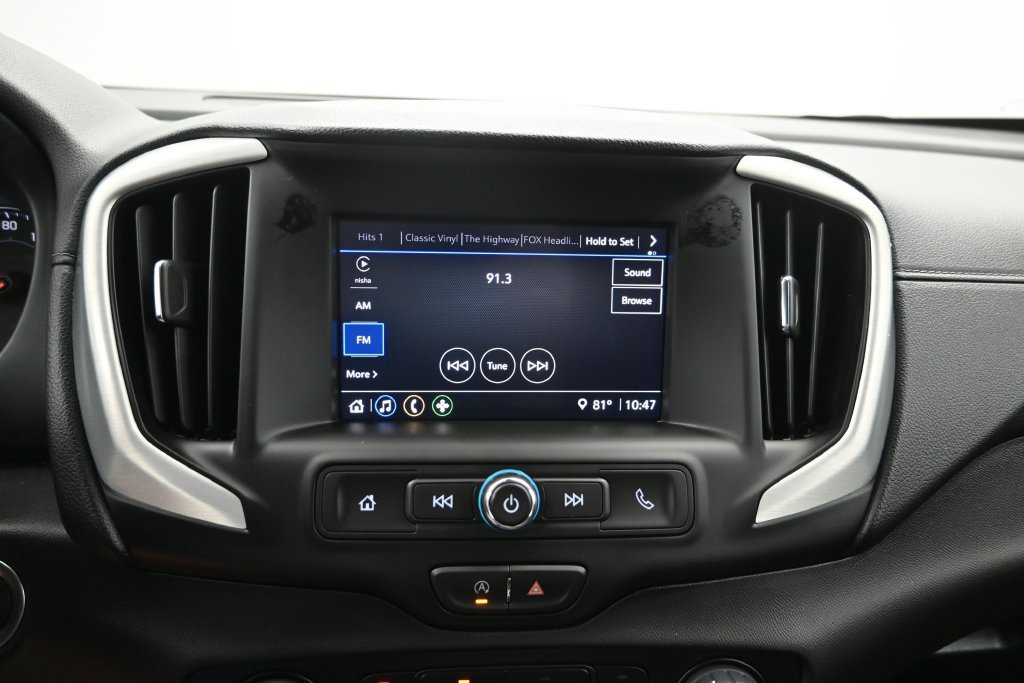 Used 2024 GMC Terrain SLE AWD/4WD image 15
