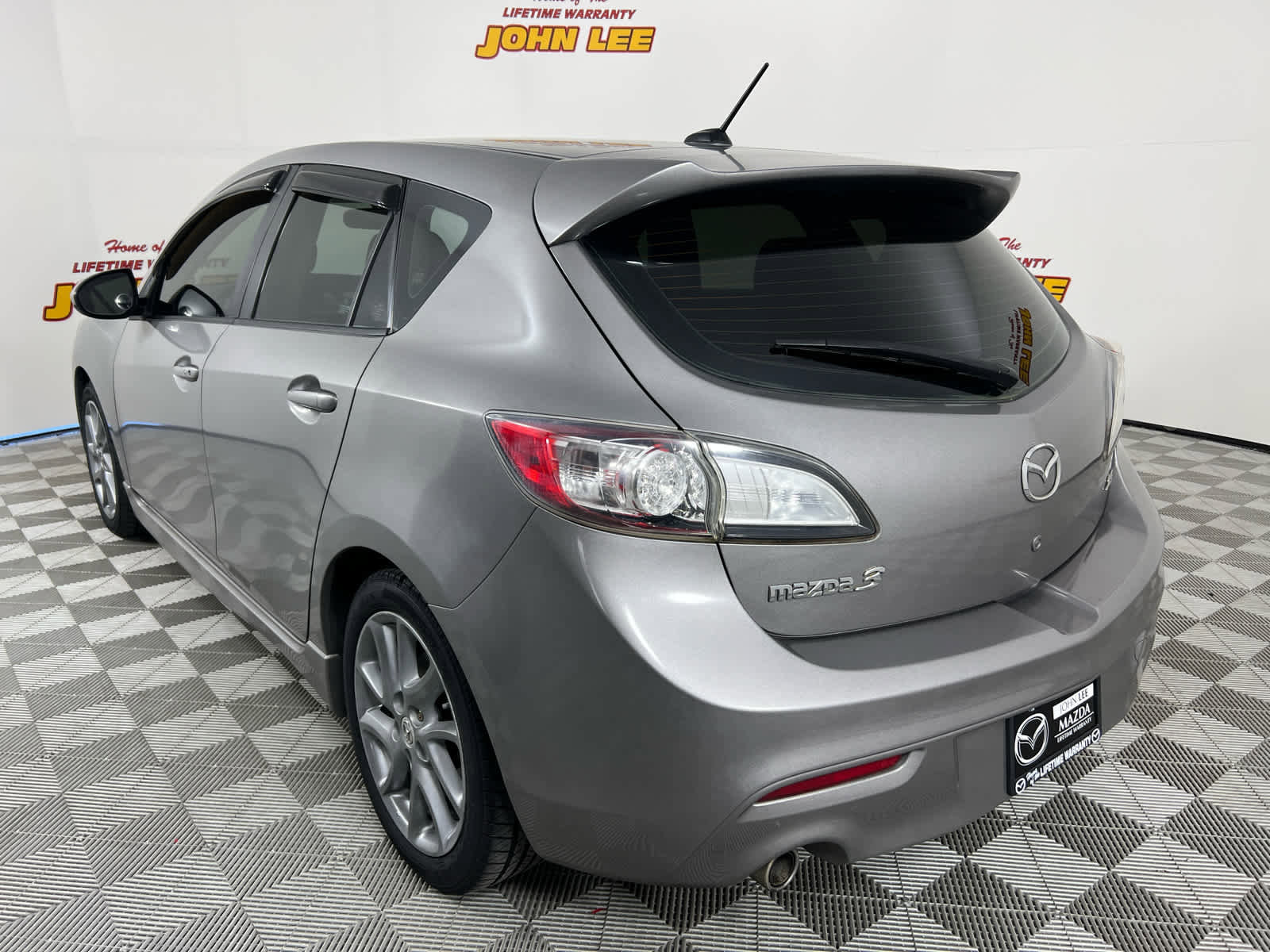 Used 2012 MAZDA MAZDA3 s Grand Touring w/ Tech Pkg image 3