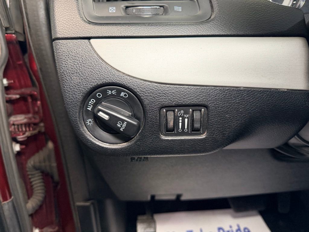 Used 2019 Dodge Grand Caravan GT FWD image 4