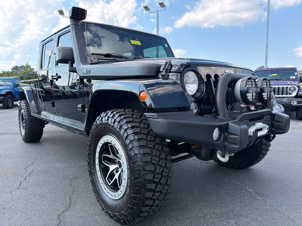 Used 2016 Jeep Wrangler Unlimited Rubicon w/ Connectivity Group AWD/4WD image 50