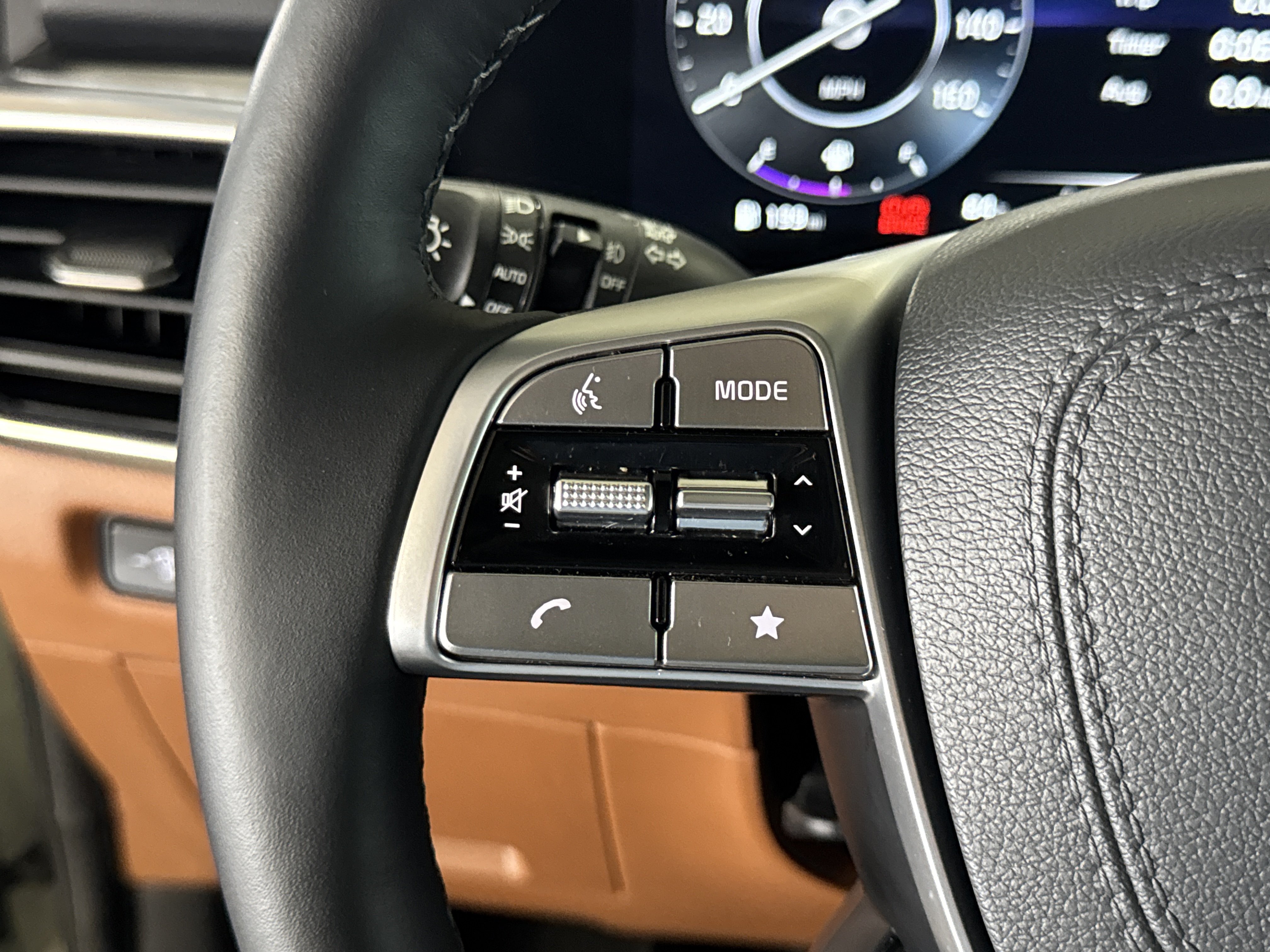 Used 2025 Kia Telluride SX Prestige X-Line AWD/4WD image 23