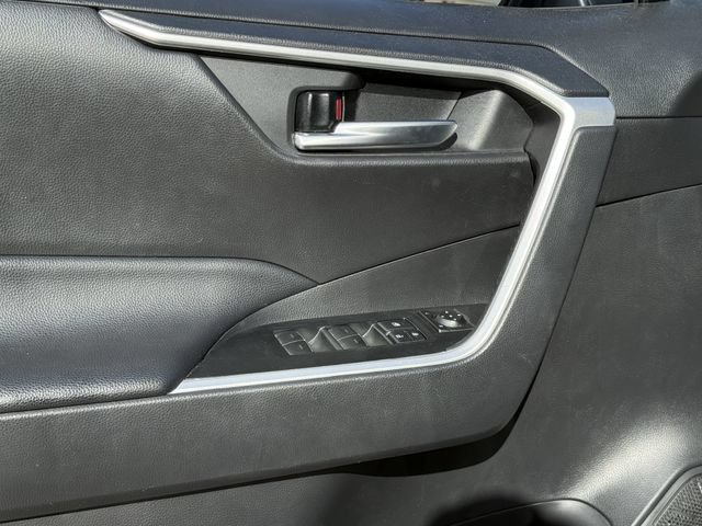 Used 2024 Toyota RAV4 XLE FWD image 25