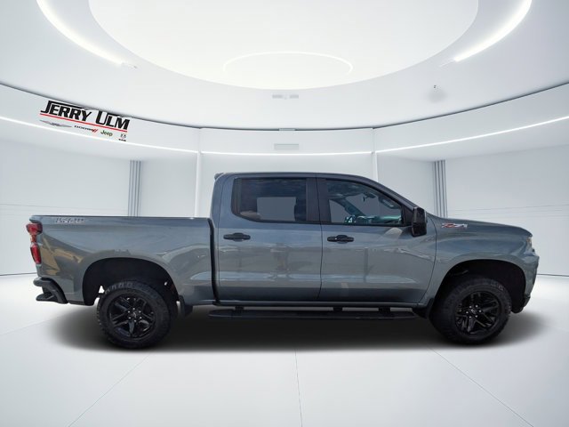 Used 2021 Chevrolet Silverado 1500 LT Trail Boss image 2