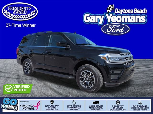 Used 2024 Ford Expedition XLT image 1