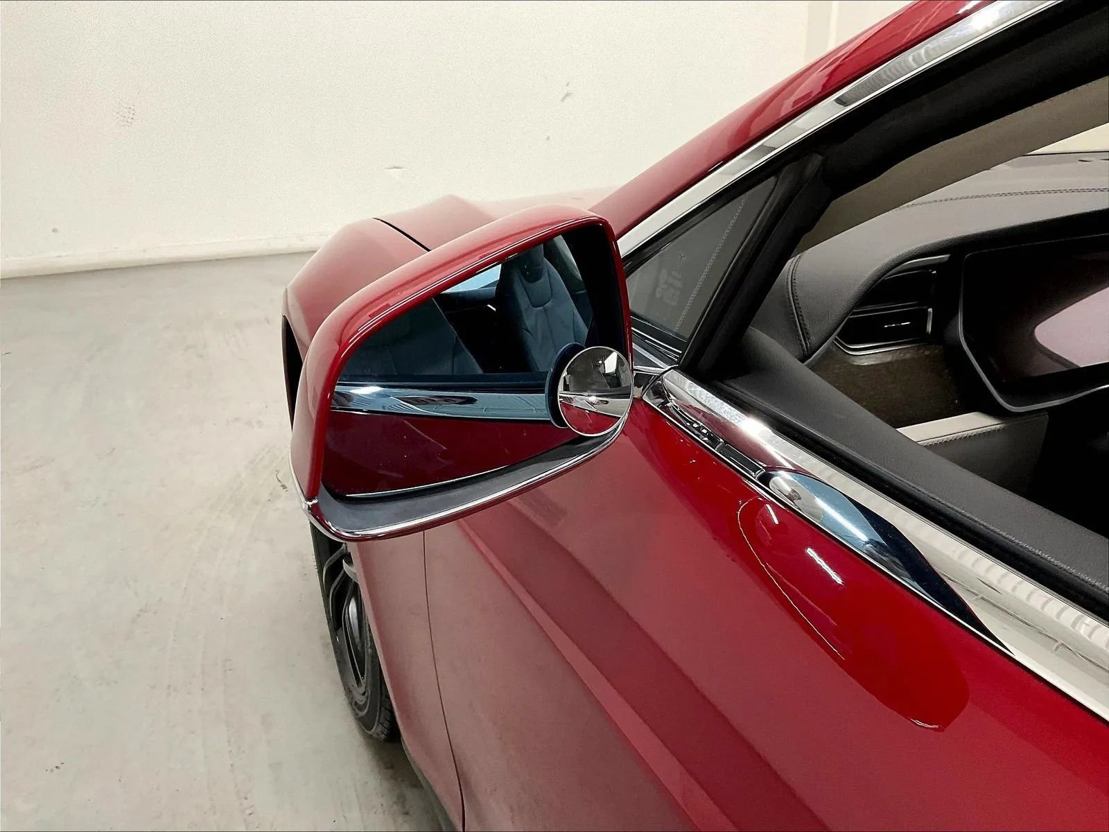 Used 2014 Tesla Model S 85 RWD image 40
