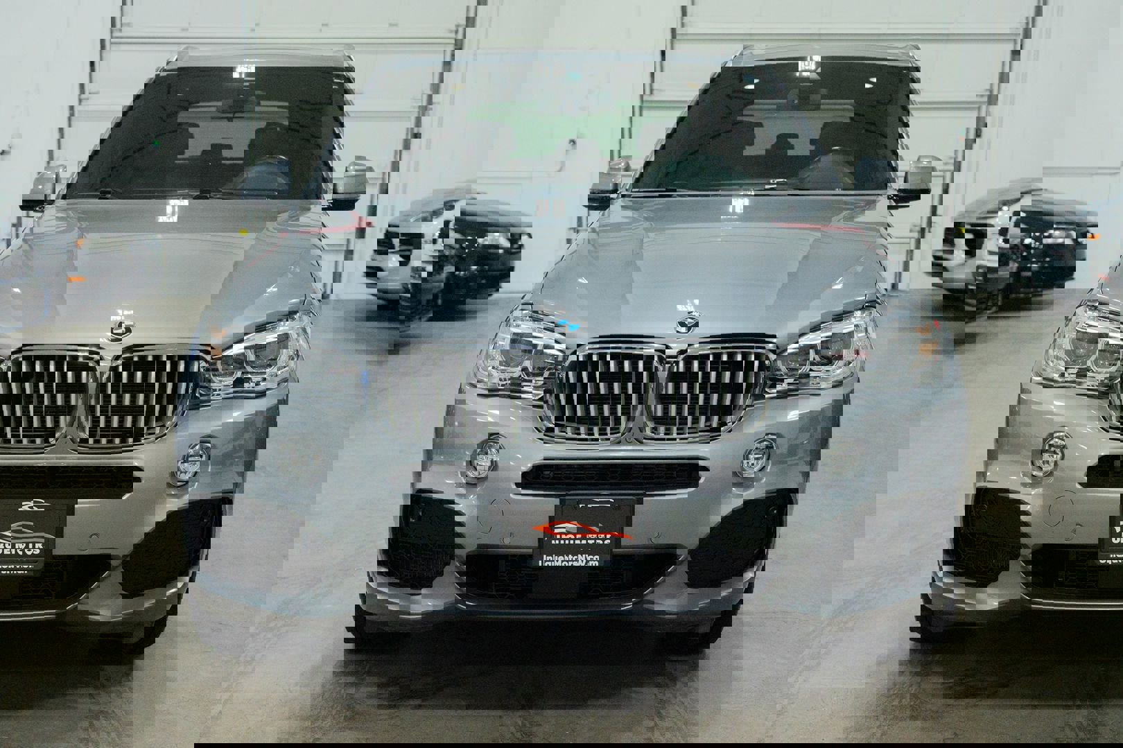 Used 2018 BMW X5 xDrive50i w/ M Sport Package image 2