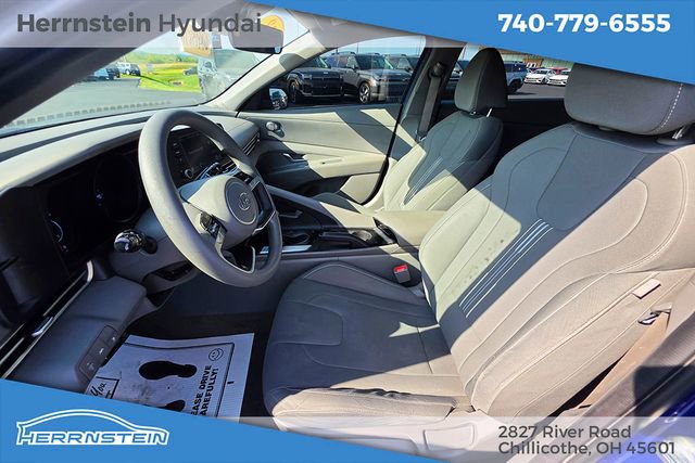 Used 2023 Hyundai Elantra SEL FWD image 22