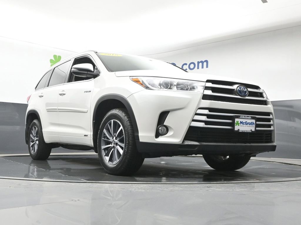 Used 2018 Toyota Highlander XLE image 26