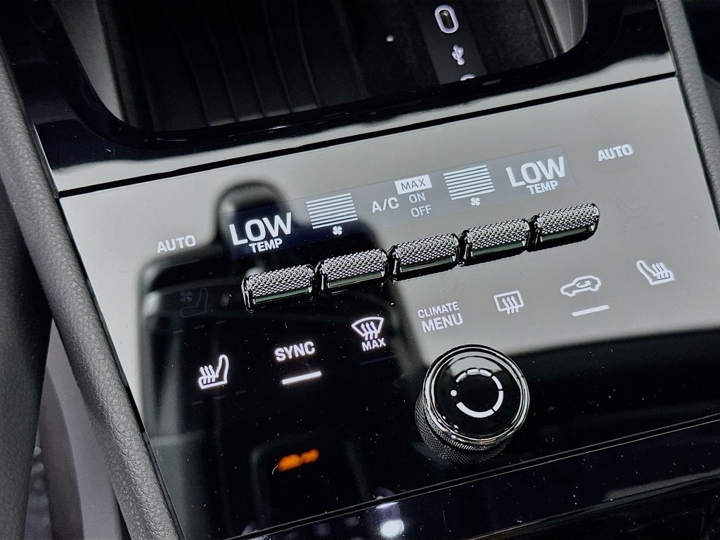 New 2026 Porsche Cayenne AWD/4WD image 18
