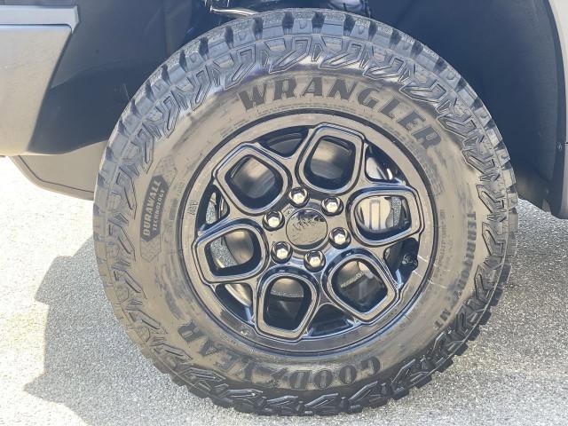 New 2026 Chevrolet Silverado 1500 ZR2 w/ ZR2 Bison Edition image 33