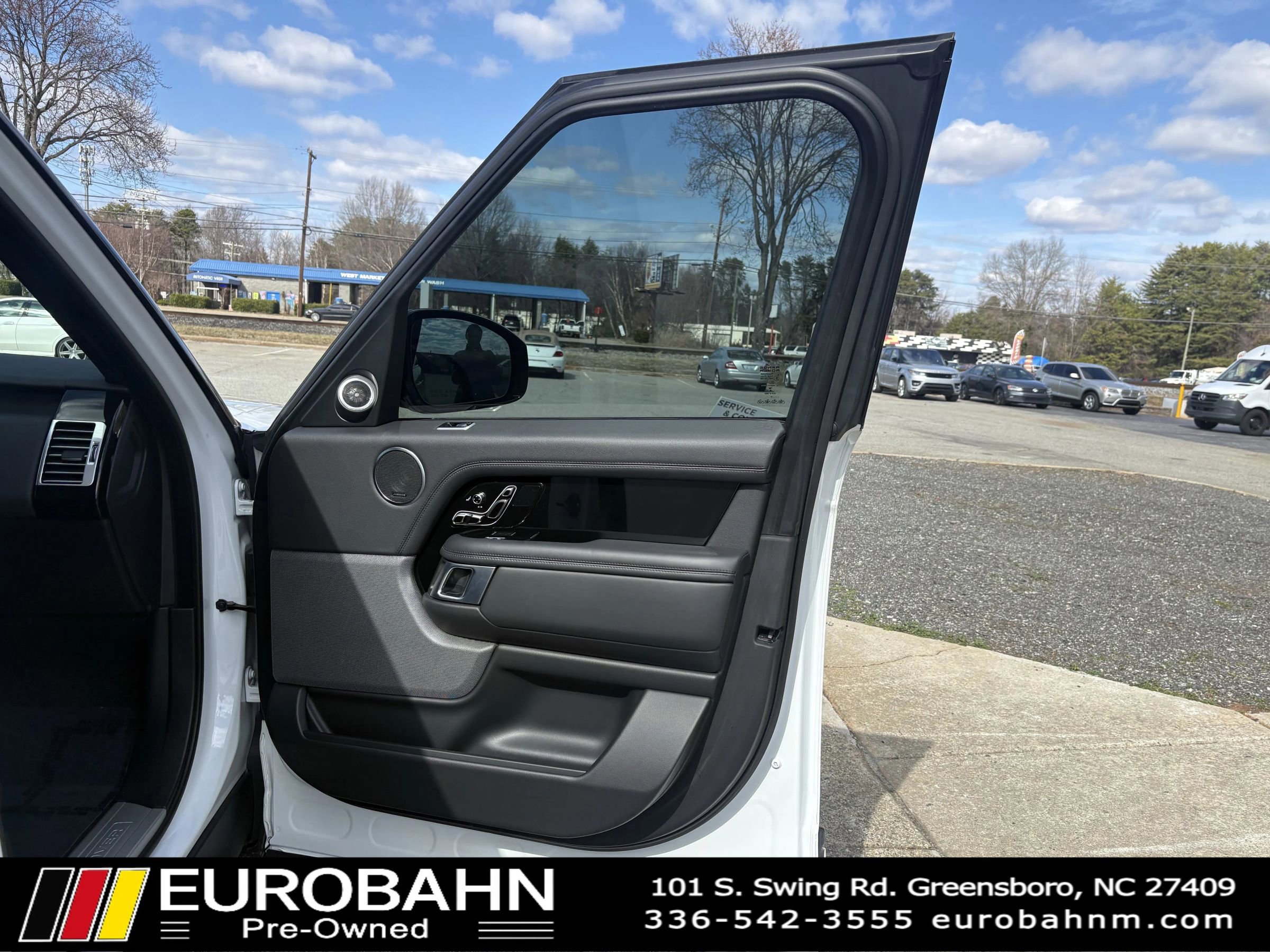 Used 2021 Land Rover Range Rover Westminster Edition AWD/4WD image 17