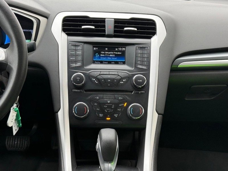 Used 2014 Ford Fusion SE image 11