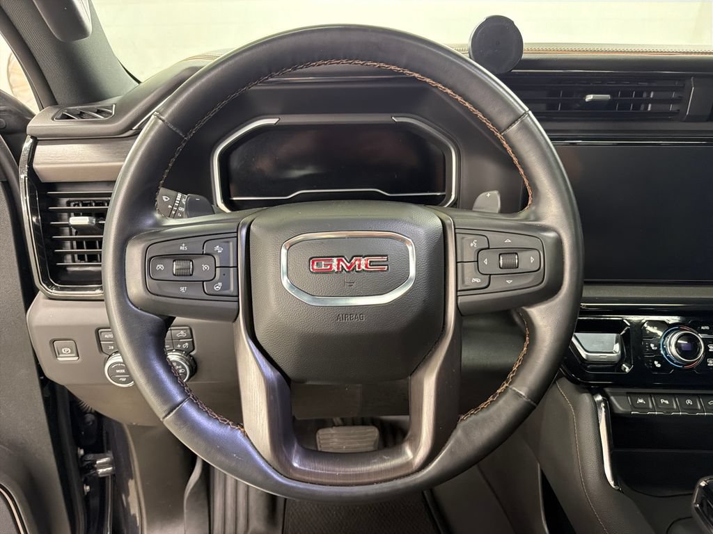 Used 2023 GMC Sierra 1500 AT4 w/ Technology Package AWD/4WD image 20