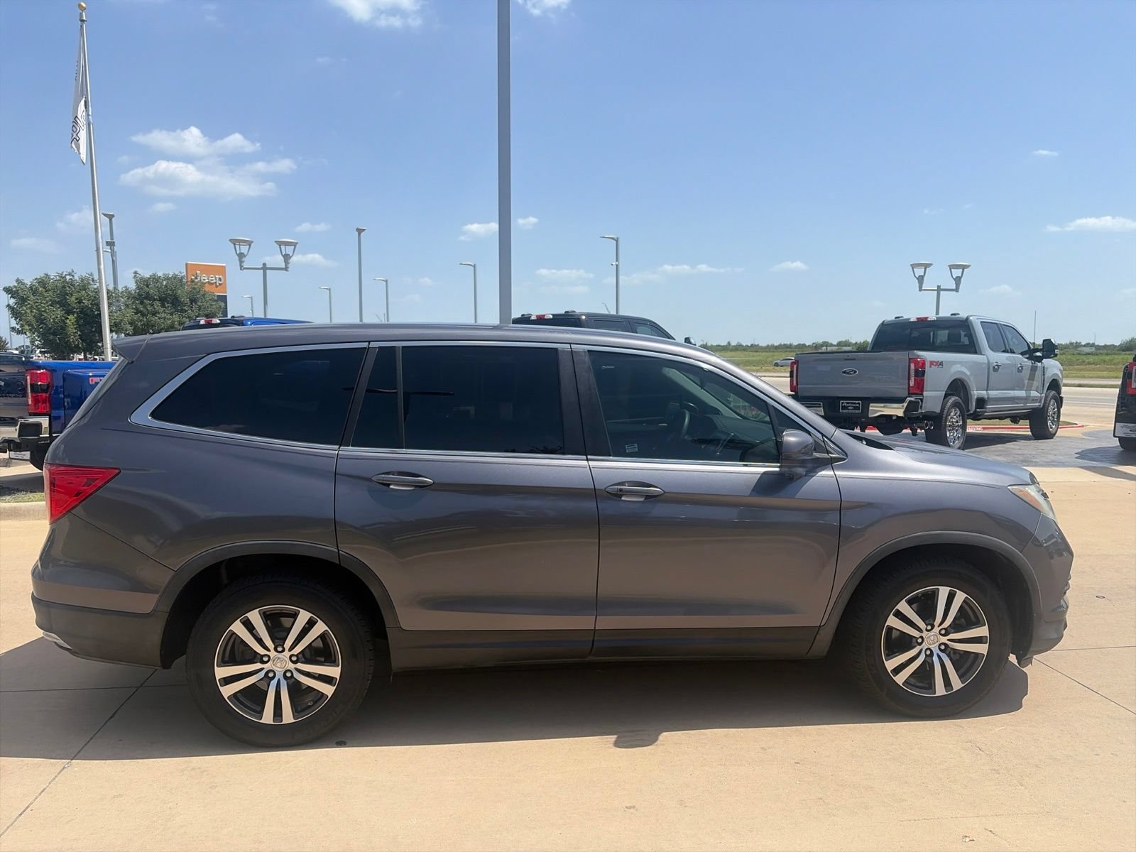 Used 2016 Honda Pilot EX image 8