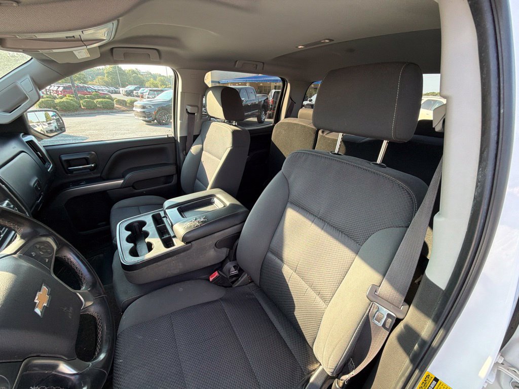 Used 2017 Chevrolet Silverado 1500 LT w/ Trailering Package AWD/4WD image 7