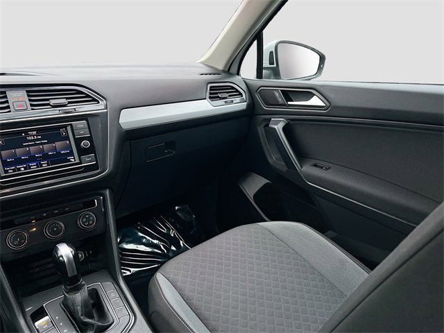 Used 2021 Volkswagen Tiguan S image 21