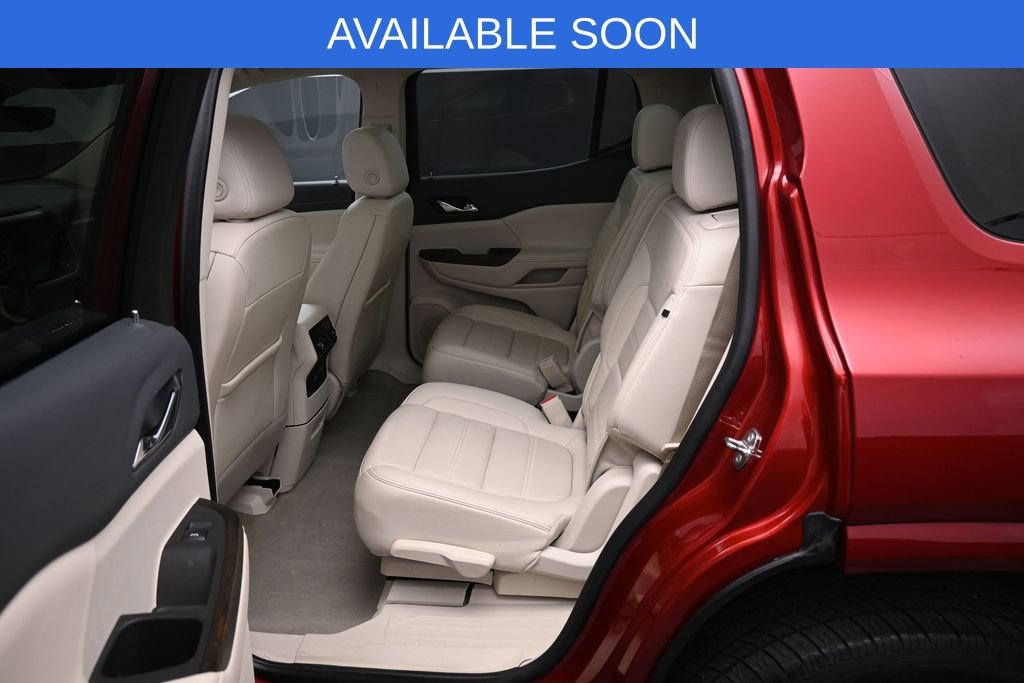 Used 2021 GMC Acadia Denali w/ Denali Ultimate Package AWD/4WD image 34