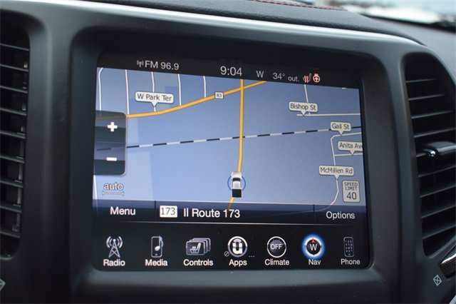 Used 2016 Jeep Cherokee Trailhawk w/ Comfort/Convenience Group image 37