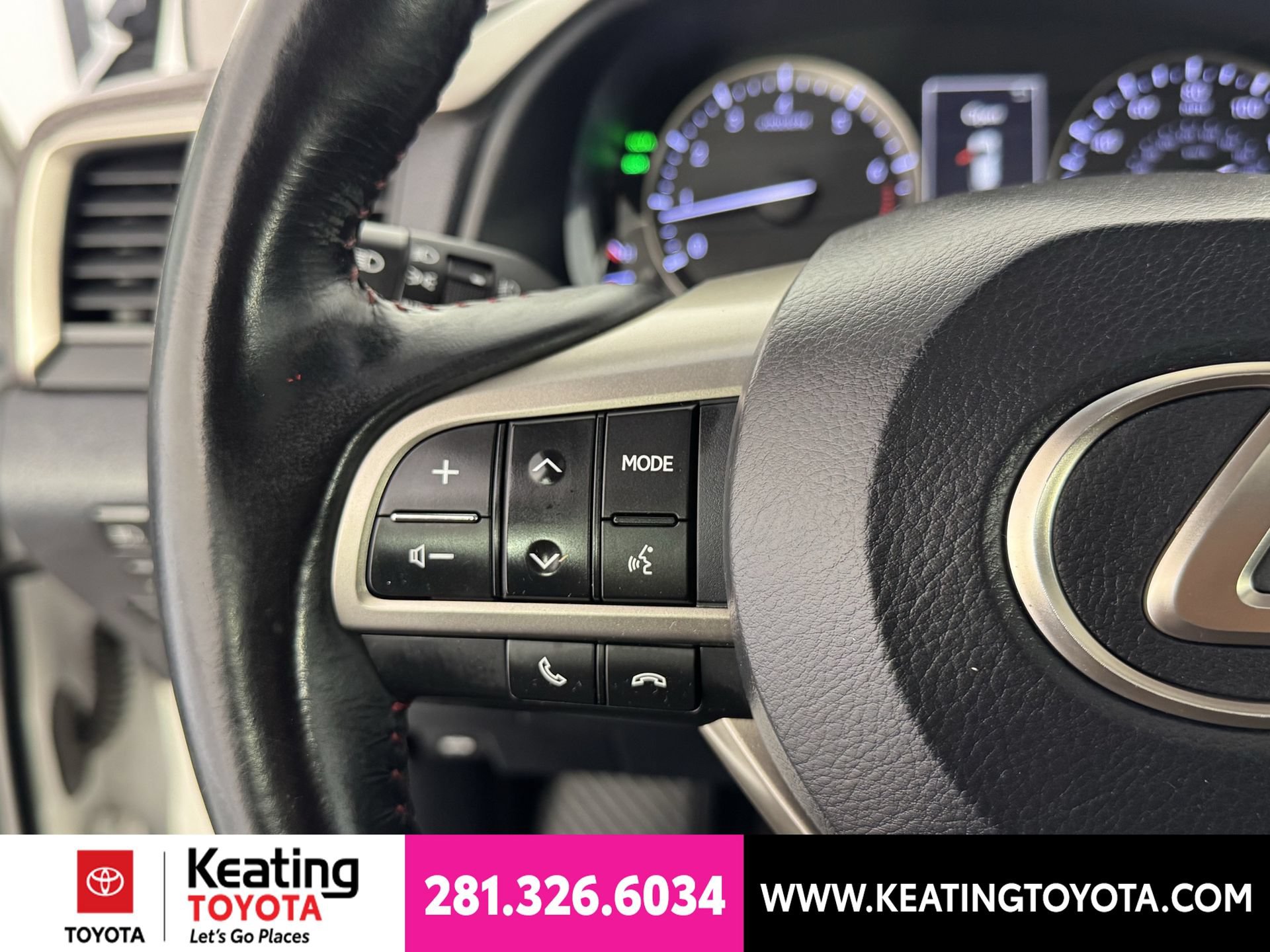 Used 2018 Lexus RX 350L Luxury w/ Accessory Package FWD image 27