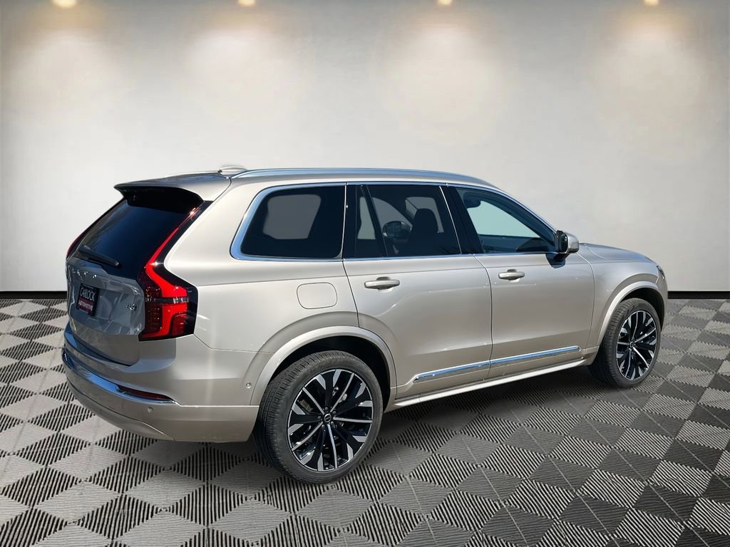 Used 2025 Volvo XC90 B6 Ultra image 3