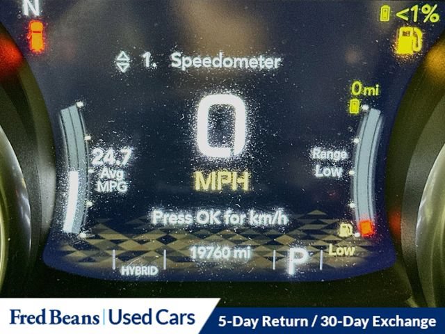Used 2022 Jeep Wrangler Unlimited Sahara w/ Cold Weather Group AWD/4WD image 17