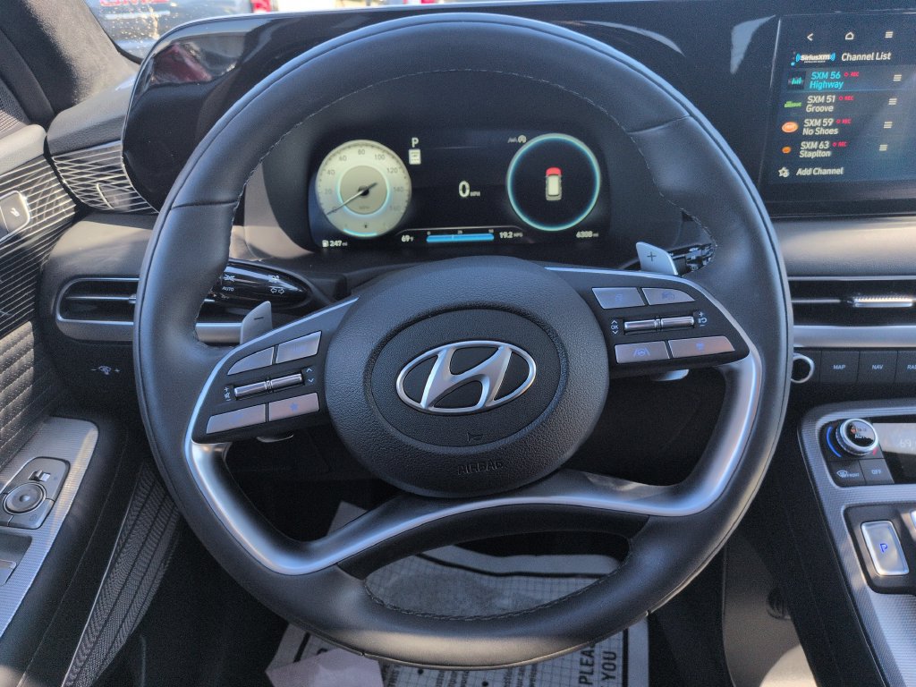 Used 2025 Hyundai Palisade Calligraphy AWD/4WD image 14