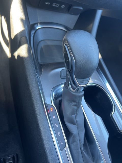 Used 2023 Chevrolet Malibu LT image 19