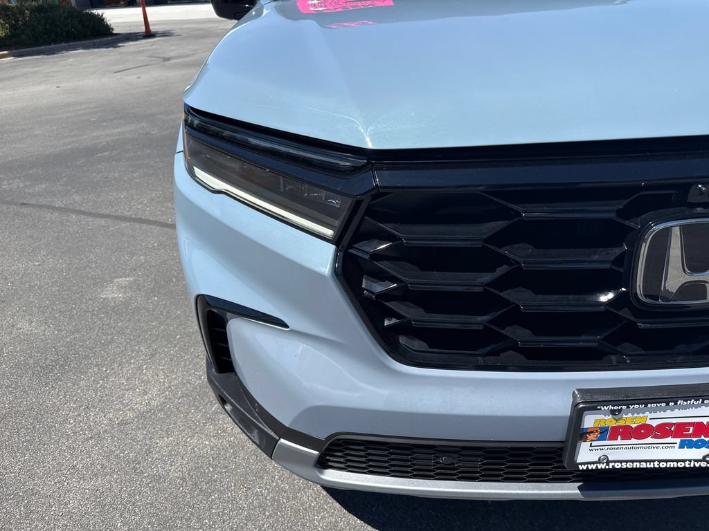 Certified 2025 Honda Pilot TrailSport image 44
