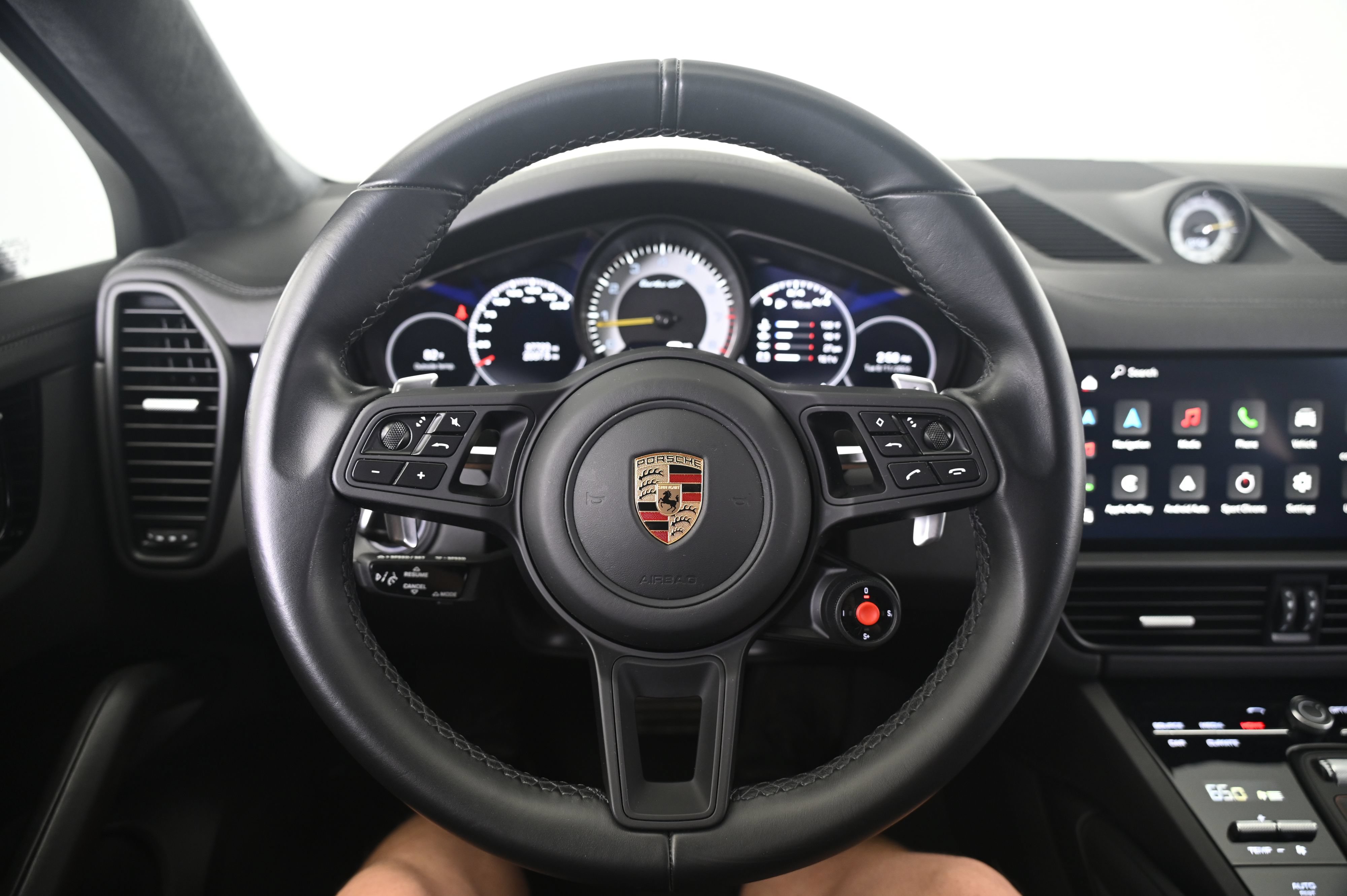 Certified 2022 Porsche Cayenne Turbo GT AWD/4WD image 35