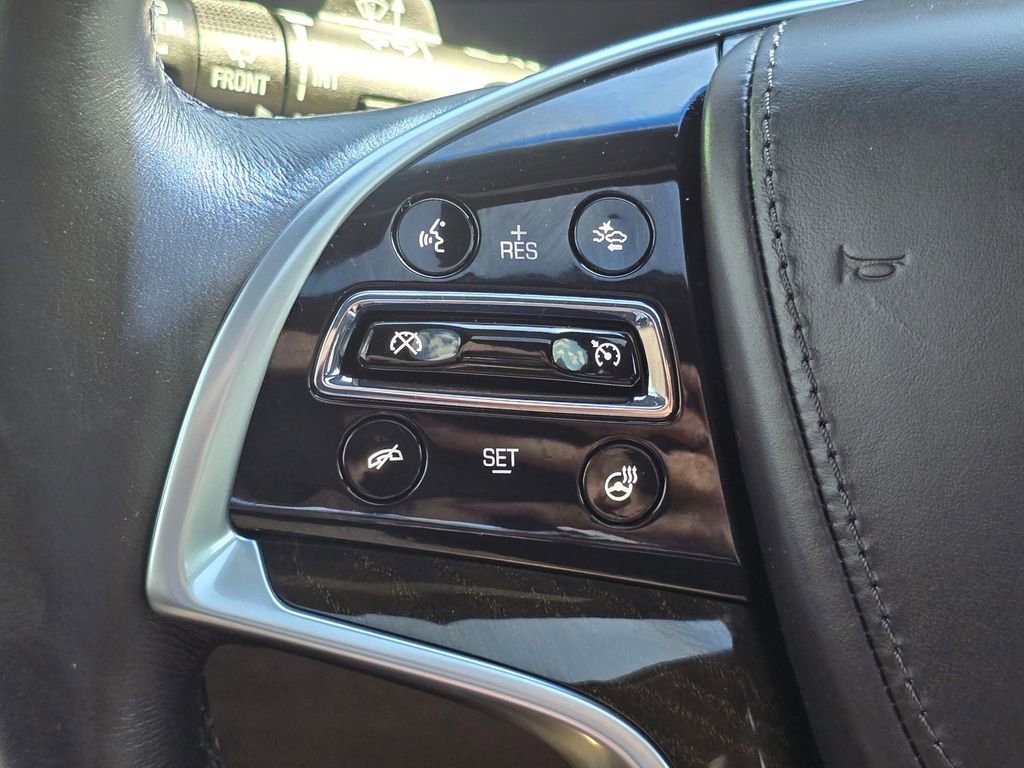 Used 2017 Cadillac Escalade Platinum image 39