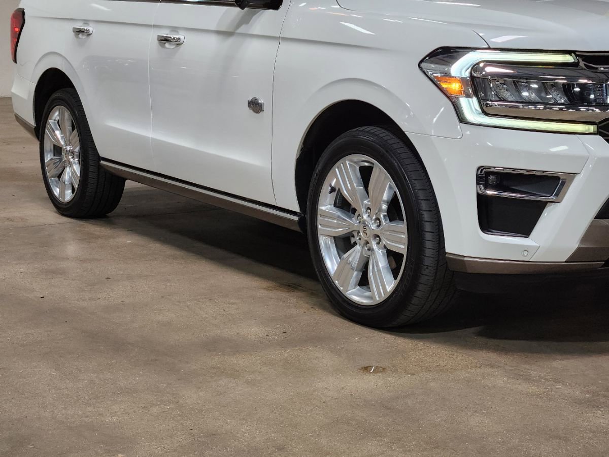 Used 2024 Ford Expedition King Ranch AWD/4WD image 14