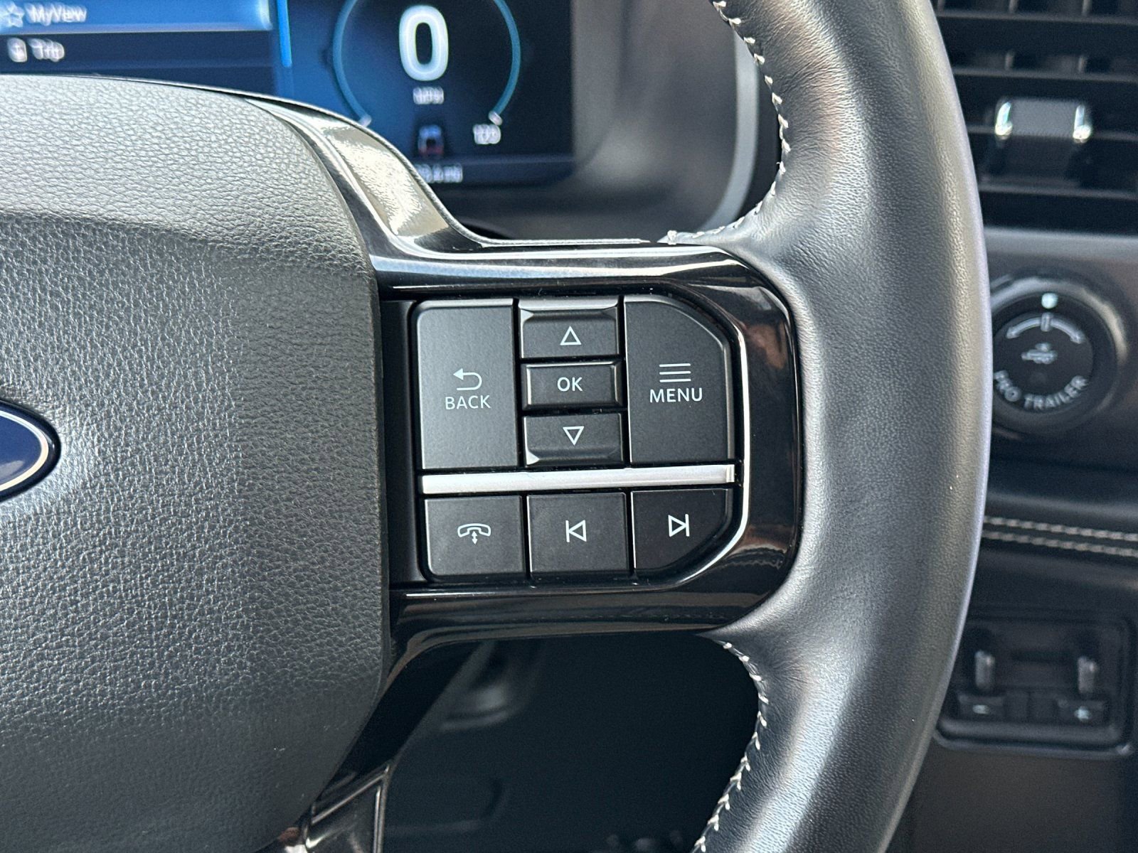 Used 2024 Ford F150 Lightning Platinum AWD/4WD image 30