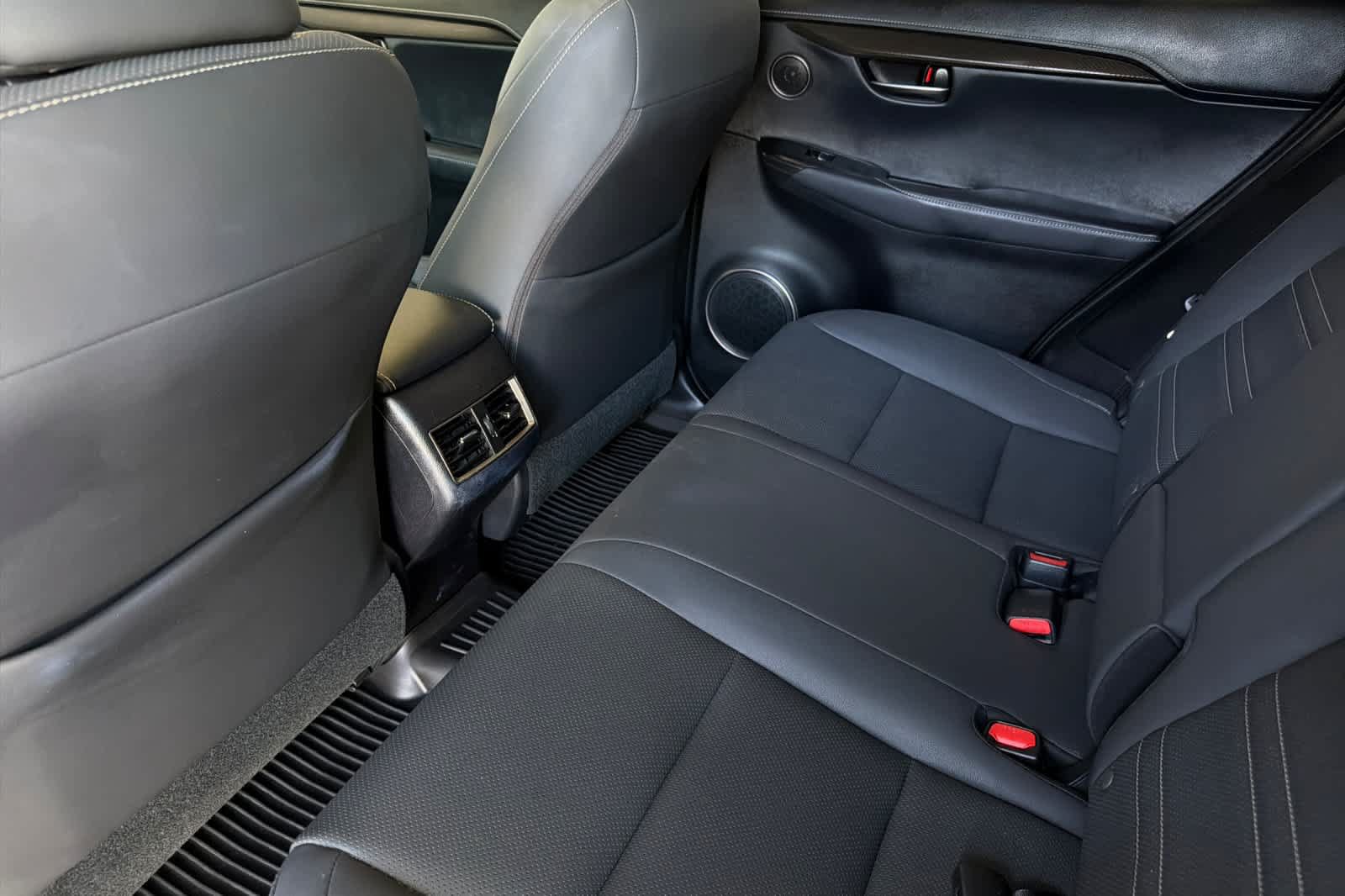 Used 2020 Lexus NX 300h AWD w/ Premium Package image 4