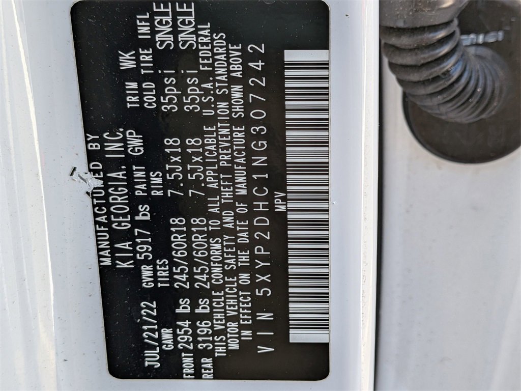 Certified 2022 Kia Telluride LX image 32