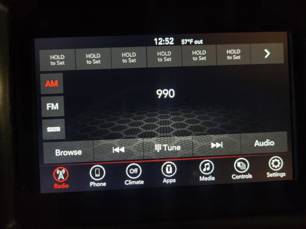 Used 2021 Dodge Challenger SXT w/ Driver Convenience Group RWD image 25