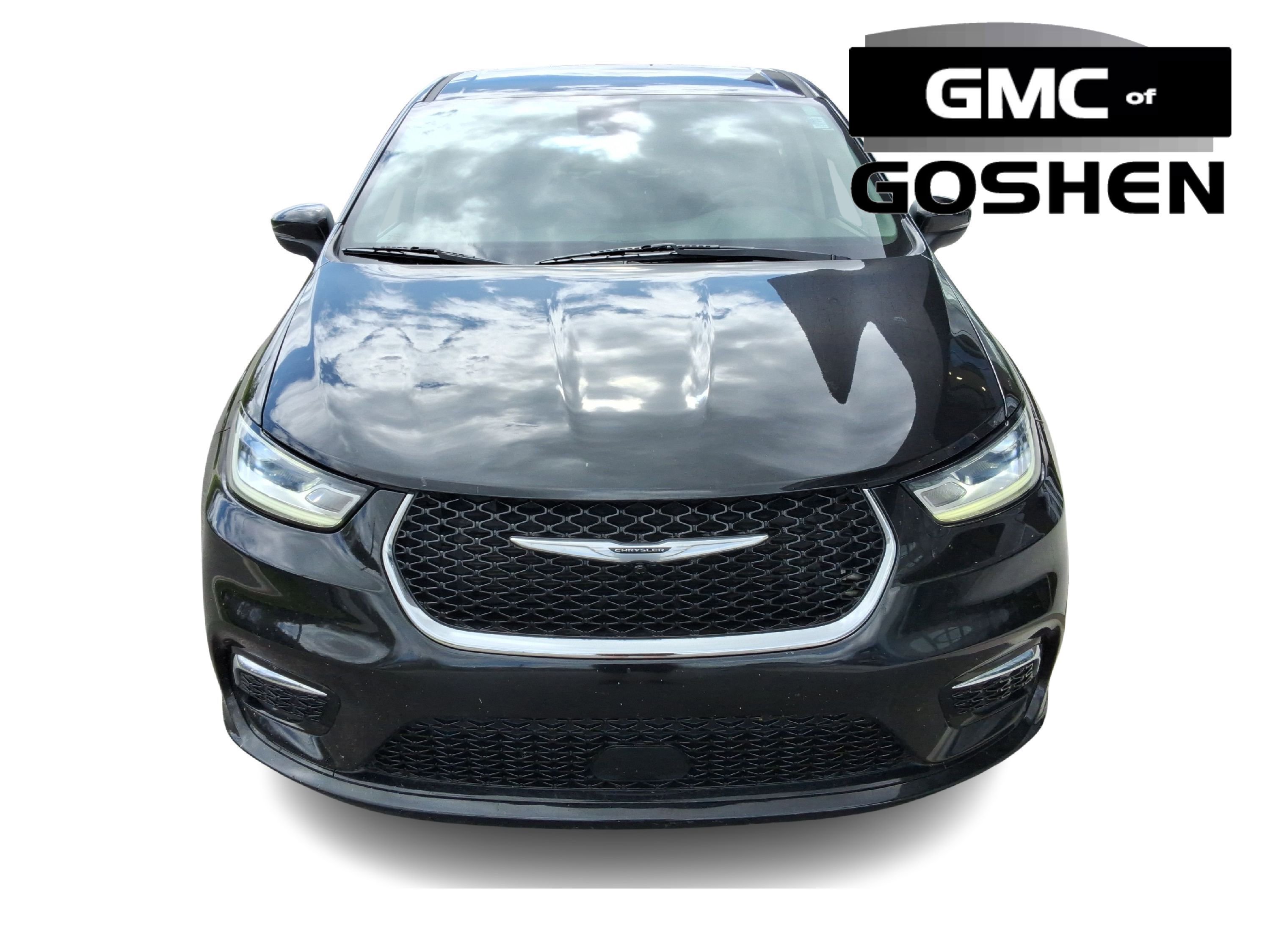 Used 2023 Chrysler Pacifica Touring-L FWD image 2