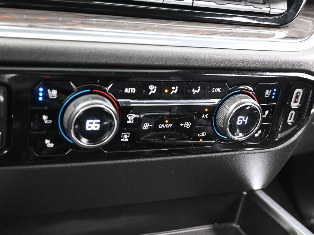 Used 2024 Chevrolet Silverado 1500 LTZ w/ LTZ Convenience Package II image 24