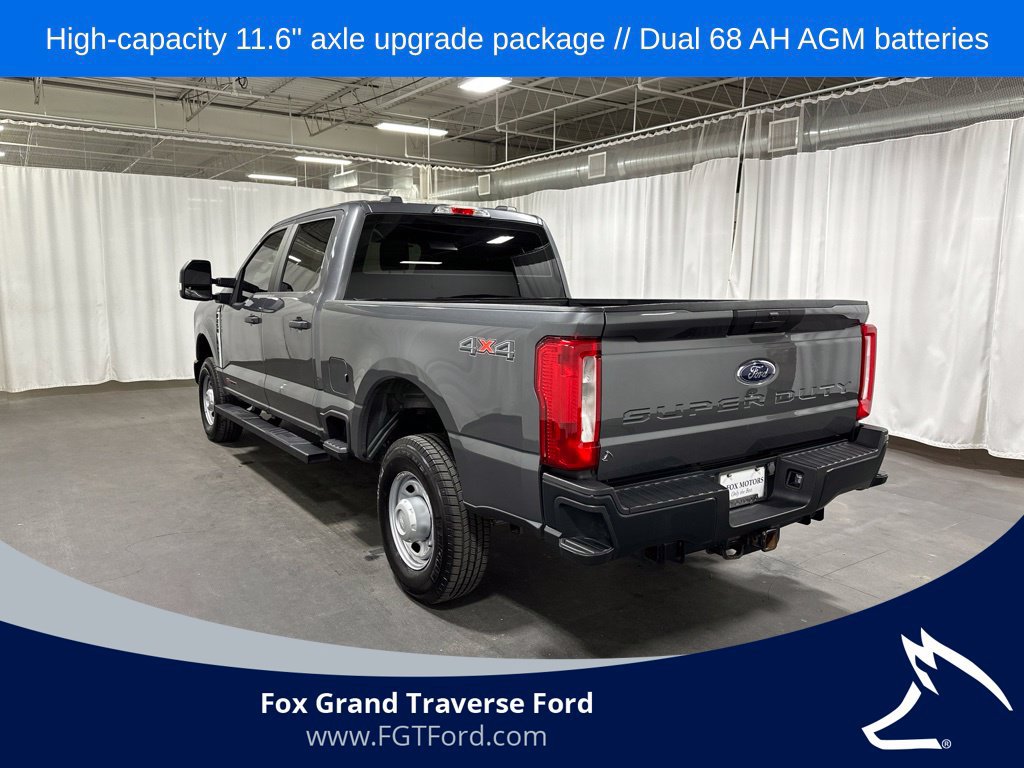 Used 2023 Ford F250 XL AWD/4WD image 7
